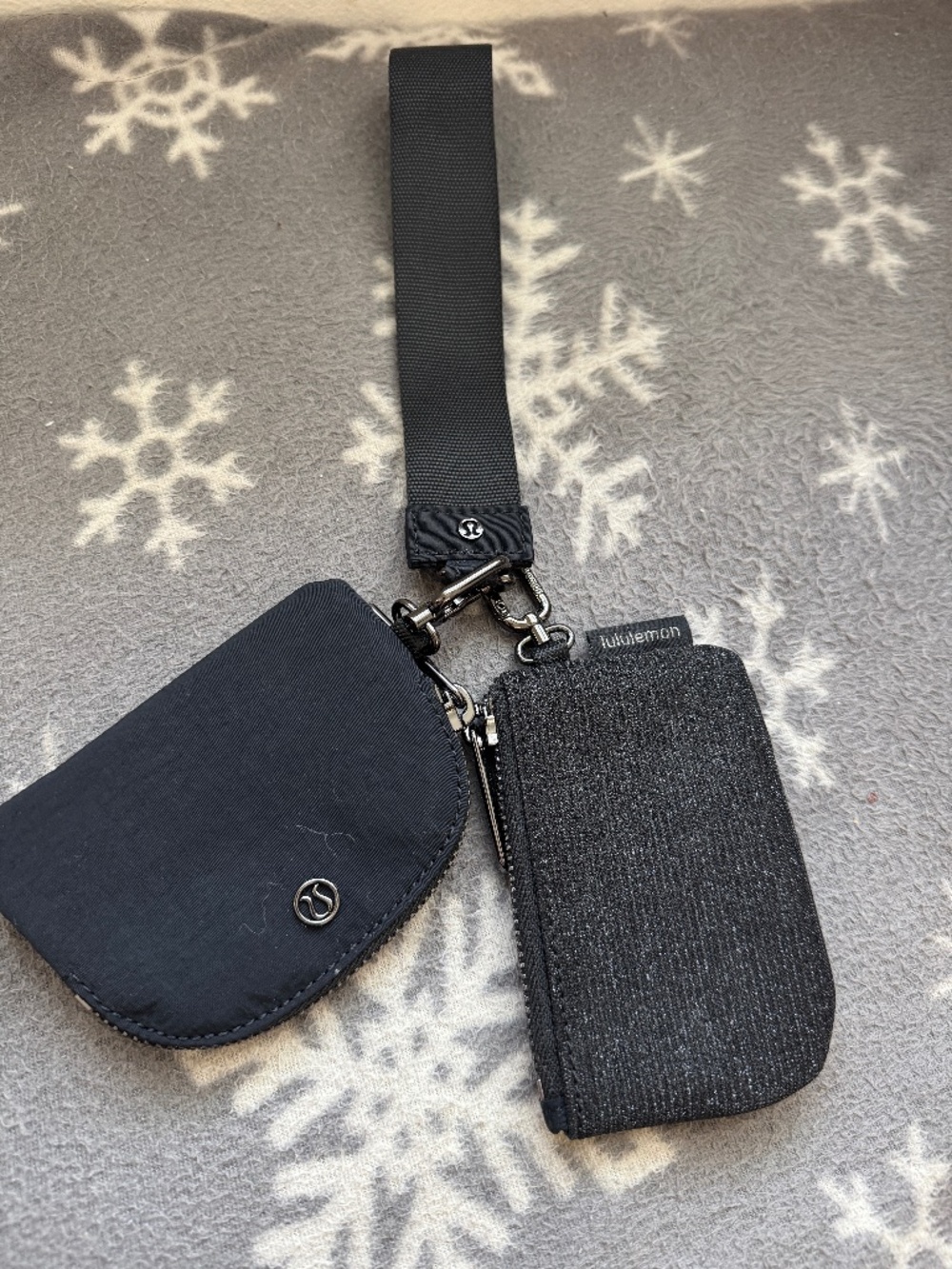 Lululemon Dual Pouch Wristlet Glitter Black